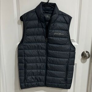 Eddie Bauer Men's Dark Gray Lightweight Quilted Down Vest